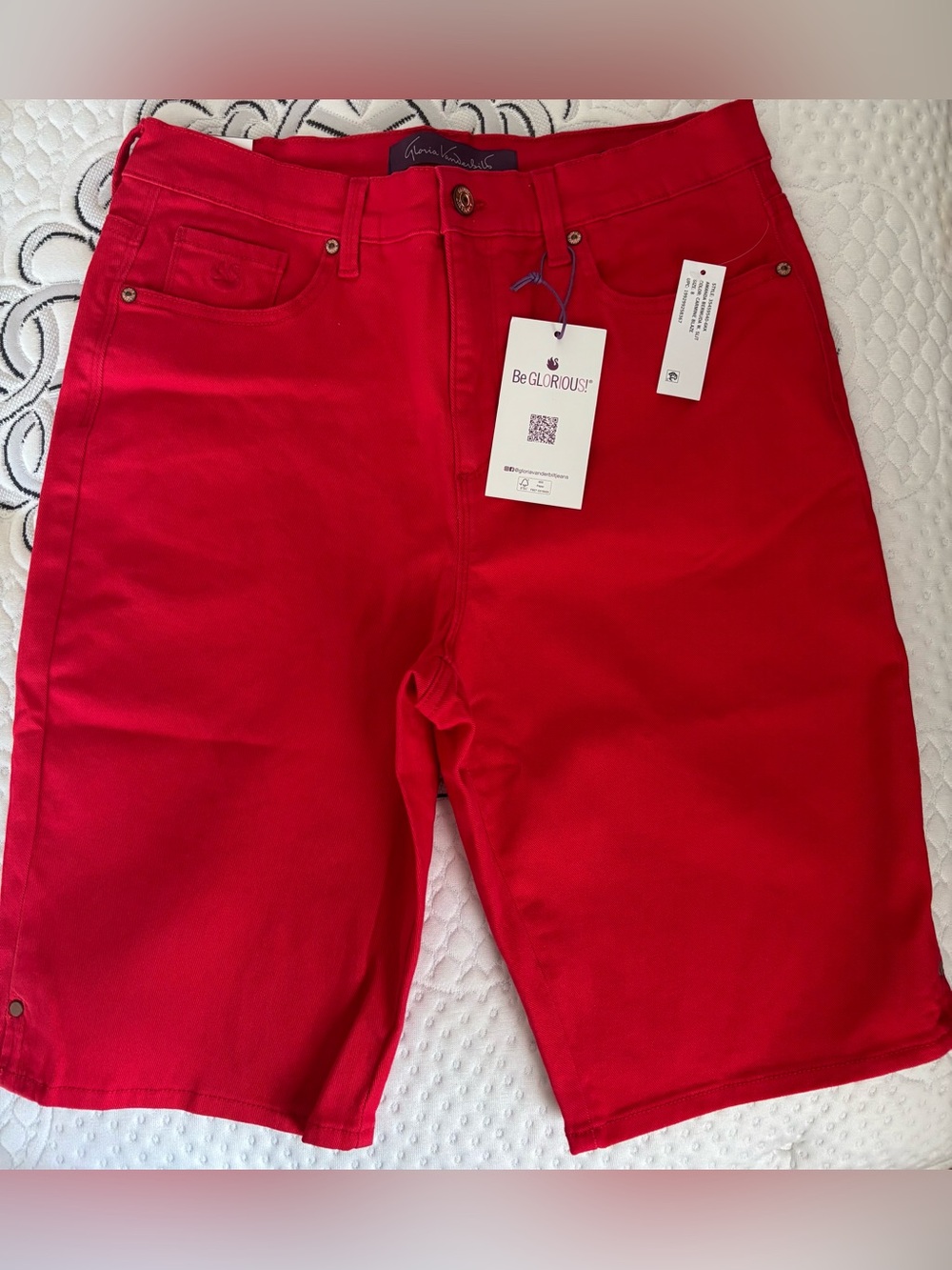 Woman's Red Casual Shorts, Size 8